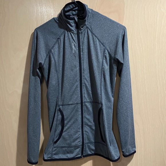 Reebok jacket - Picture 2 of 8